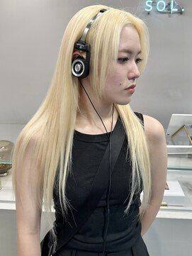 ソル ジングウマエ(SOL JINGUMAE) ミルクティーベージュダブルカラーインナーカラーハイライト