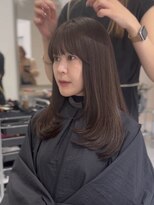 スティロ(stylo)&nbsp;レイヤーカットハイライトショートヘアイルミナカラーオージュア