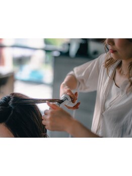 211が、あなたの髪と日常を彩ります。