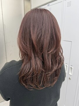 ビューナゴヤ 名駅(VIEW NAGOYA) ウルフカット/レイヤーカット/ピンクブラウン/フェミニンロング