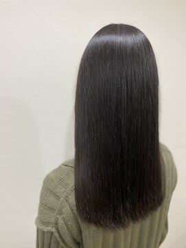 シャンティ(Shanti) 縮毛矯正専門店による縮毛矯正&髪質改善トリートメント