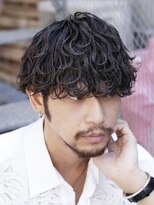 フィフス 大分(fifth)&nbsp;大分メンズ刈り上げツーブロックマッシュ波巻きスパイラルパーマ