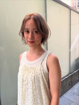 ユノ(juno) 透明感カラー×やわらか外ハネボブ