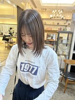 クレム 博多駅店(ChLem)&nbsp;顔まわりレイヤー　グレージュ　透明感カラー福岡美容室