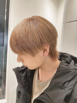 リバード(reverd) ミルクティーベージュ/マッシュウルフ