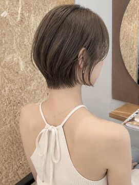 ノア 三宮店(NOA) 【NOA】襟足長めショート｜耳掛けショート×美髪ストレート