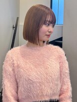 オリ(oli)&nbsp;ベージュ×切りっぱなしボブ