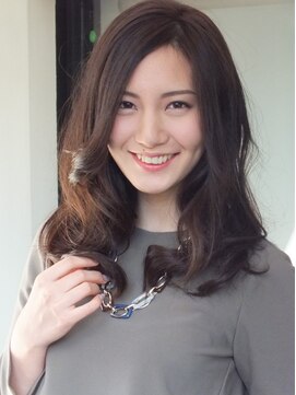 ヘアガーデン カシェット(Hair garden Cachette) 大人ミディスタイル☆