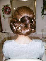 デザインヘアーピアジェ 八木店(DESIGN HAIR PIAGET)&nbsp;最新☆KIRARAねじりふわぁアップ☆