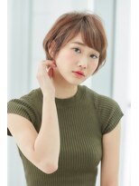 秋の大人ショートボブスタイル
