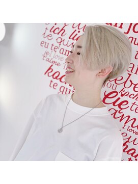 クリーピー(CREAPY) ホワイトハンサム