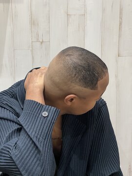 ヨシザワインク プレミアム 横浜 桜木町店(YOSHIZAWA Inc. PREMIUM) エッジソリッドフェイドマスターショート