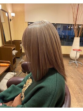 アイム アネックス サラ 八幡店(I'm annex sala) ミルクティーカラー