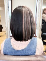 ルッツ(Lutz. hair design)&nbsp;ハーフカラー【千代田彩夏】