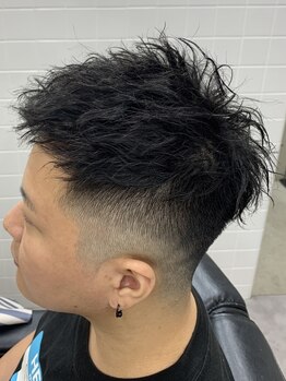 【長堀橋/堺筋本町】髪質やクセ、ライフスタイルに合わせて創り出す《GLUCK～BARBER～》のこだわりパーマ◇