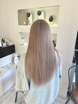 イーエス(E.S) ☆White milk beige☆