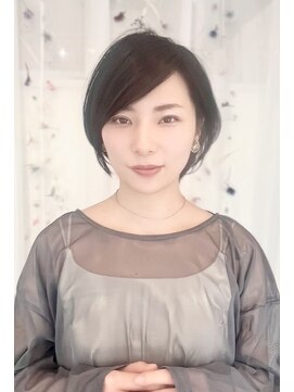 ウミネコ美容室 センター南店(Umineko美容室) ナチュラルショート