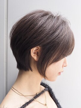 ローネス ギンザ(LONESS ginza) 丸みショート/グレージュ/透明感カラー/耳かけショート/銀座