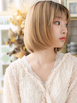 カバーヘア ブリス 志木南口駅前店(COVER HAIR bliss) ★ハイトーンカラー艶感ストレート切りっぱなしボブ20代30代★1