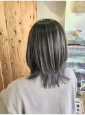 ウルフレイヤー×グレージュ