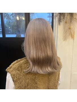 ボアップ 新居浜店(boappu) #透明感カラー#ブリーチありカラー#ミルクティーベージュ