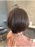 ショートボブ。