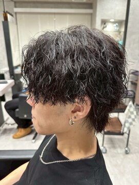 シャイン 大宮(SHINE) メンズカット/パーマ/ヘッドスパ/ブリーチ/眉毛/韓国/大宮/Men's