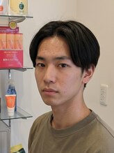 カットアンドシェーブ 髪心地 センターパート