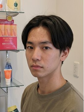 カットアンドシェーブ 髪心地 センターパート