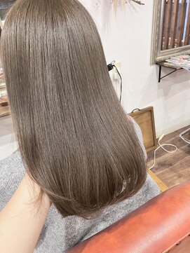 【矯正毛でも沈まない】透明感カラー ..~*＊.