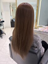 六本木美容室 白金店 艶感たっぷりナチュラルストレートロング