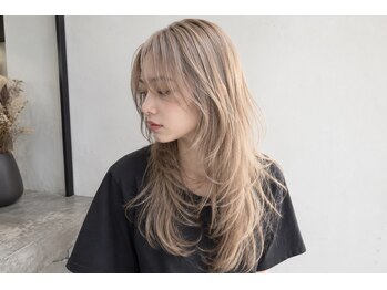 ブリンク 心斎橋店(BLINK)の写真/【心斎橋駅徒歩2分】ケアブリーチの取り扱い◎希望の色味をしっかりヒアリング*理想のカラーに仕上げます