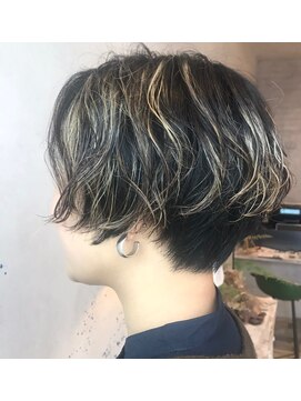 ディプティック ヘアー チェンジ ミュージアム(diptych Hair Change Museum) ウェーブハイライト