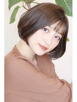 アイ(I.) 【 I. 】大人可愛い30代40代におすすめの前下がりボブ 川口