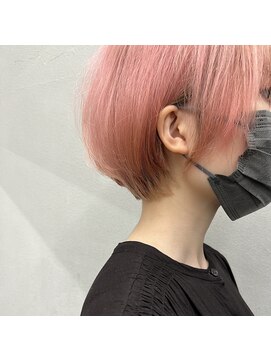 エヌ(N) 伸ばしかけマッシュショート × ペールピンク