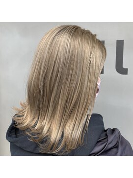 ウル(ulu) ミルクティーベージュ