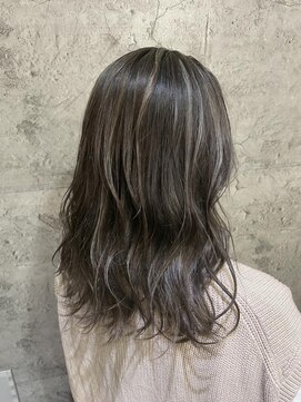 ブロッサム 富士見市 みずほ台(Blossom) グレージュ ハイライト