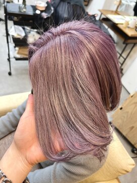 ロム(Rom.) lavender greige