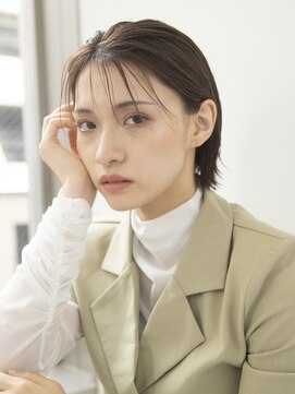 ネリー 銀座(NERIE) 斜めバング/グレージュカラー/シルキーベージュ/デザインカラー