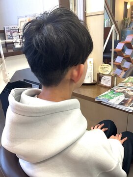 コアフィールフィス(COIFFURE fils) 【見附　今町】学生カット　キッズカット　似合わせ　刈り上げ