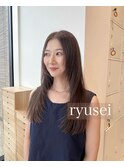 レイヤーカット×くすみベージュ