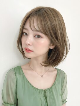 ココロ(coco.ro) 【伸ばしかけにオススメ】大人可愛いボブ