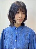 ミディアムウルフレイヤーカット前髪顔まわりカット