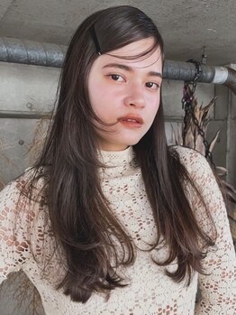 ローブ アオヤマ(LOAVE AOYAMA)の写真/トリートメントの浸透を促進させる超音波アイロン使用◎今までにない、なめらかな艶感が叶います♪