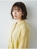 外ハネボブ 顔周りカット シースルーバング 20代30代 アッシュ