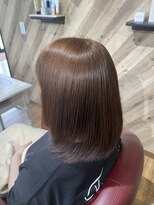 ルネッサンスヘアー ラファエロ(RAFFAELLO)&nbsp;艶々グレーカラー　ベージュブラウン　艶カラー　うる艶髪　艶髪