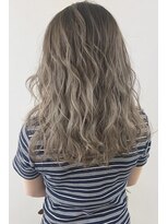 ラフィス ヘアー ロブ 福山駅家店(La fith hair lov.)&nbsp;【La fith】 ハイトーングレイアッシュ