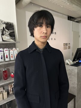 メゾンアクア 表参道(Maison ACQUA) =メンズボブ/フェザーパーマ／MEN’S HAIR/ブルーブラック