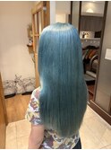 ターコイズブルーカラー