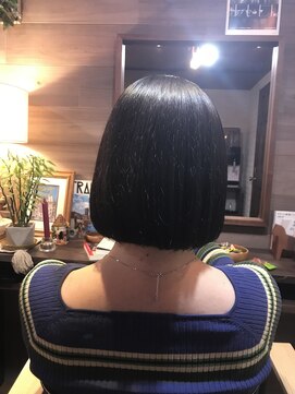 吉祥寺 はるへ マチルダボブとインナーカラー